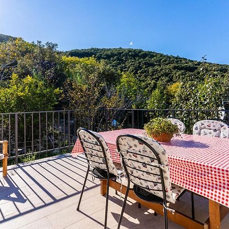 Apartmani Valun1 エクステリア 写真